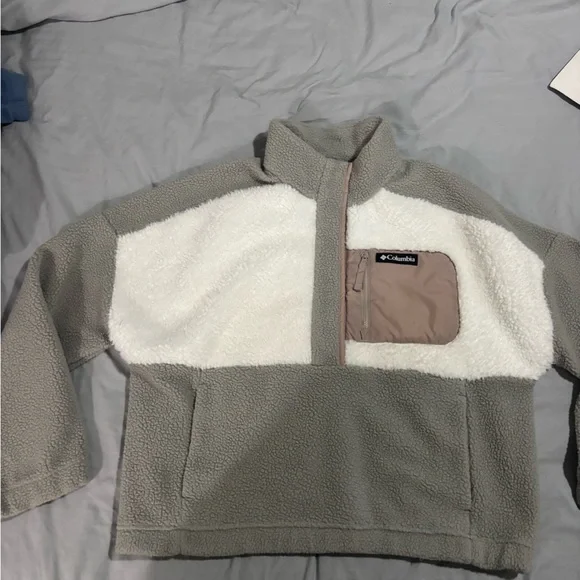 Columbia Sherpa Pullover - Cream & Taupe Pocket - Picture 2 of 5